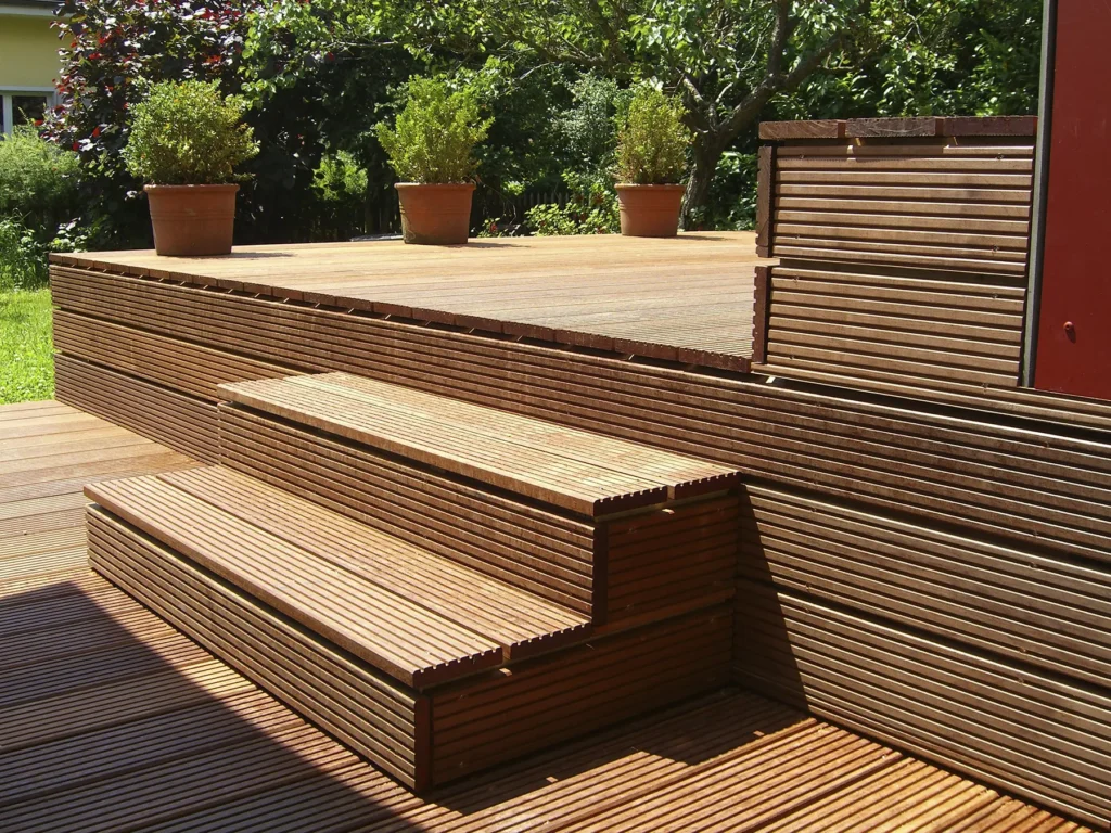 Sigg Holzbau | Zimmerei Terrassenboden