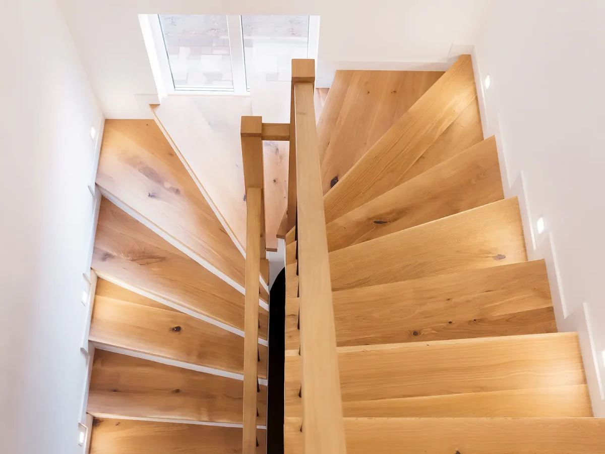 Sigg Holzbau | Schreinerei Treppen
